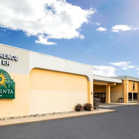 La Quinta Inn By Wyndham Davenport & Conference Center Екстер'єр фото