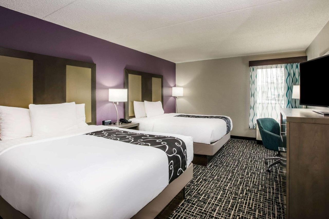 La Quinta Inn By Wyndham Davenport & Conference Center Екстер'єр фото